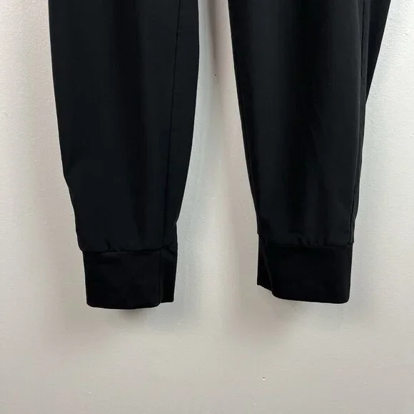 Athleta Trekkie North Jogger Pants Size 12 Black Pockets Athleisure Gorpcore - Picture 4 of 13